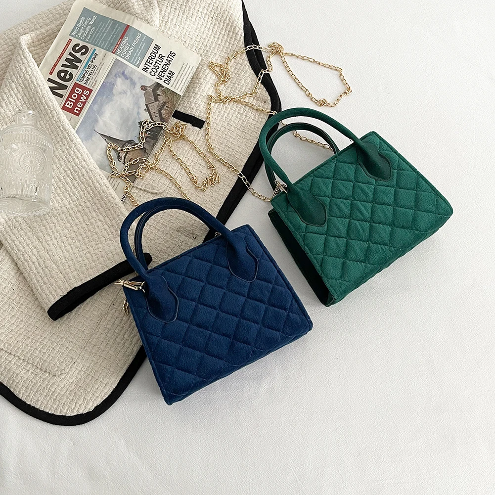 

Сумка кросс-боди Женская с цепочкой, однотонный трендовый саквояж в клетку с вышивкой, дорожные принадлежности для покупок