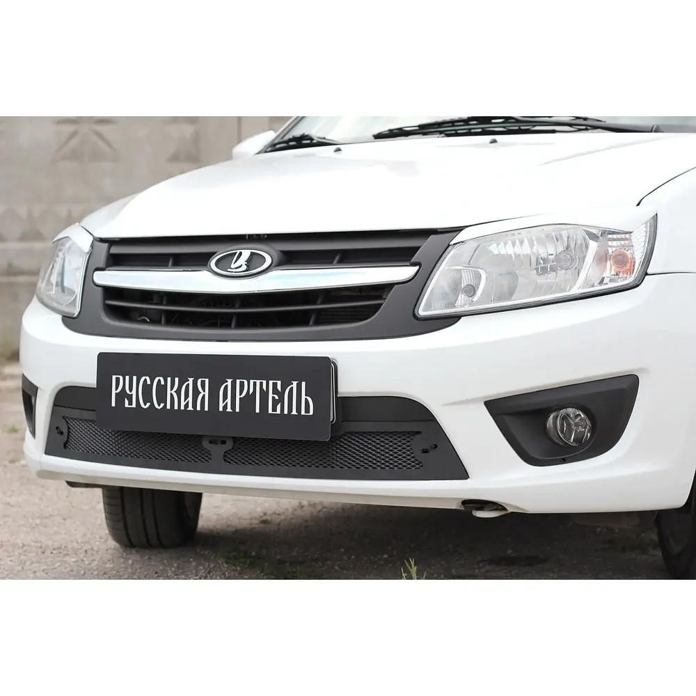 Защитная сетка переднего бампера Lada (ВАЗ) Granta лифтбек 2014-2018 (I дорестайлинг) |