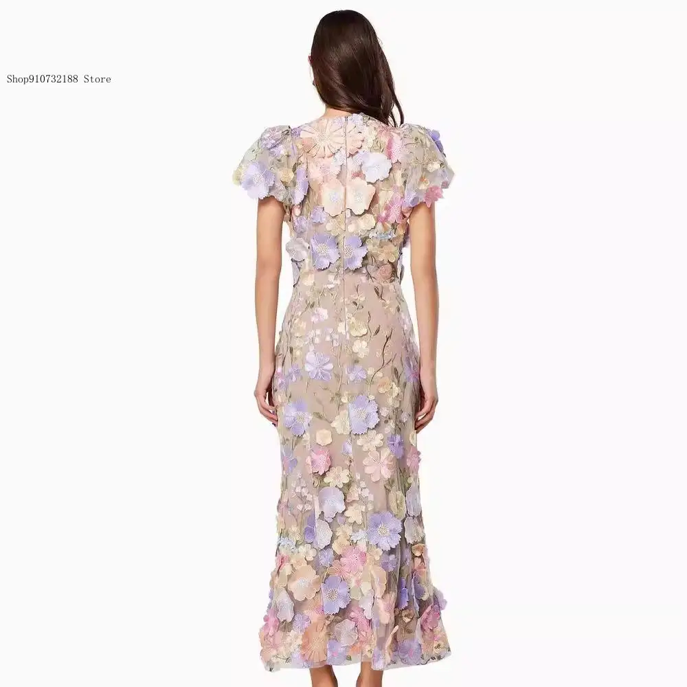 Платье в европейском и американском стиле с цветочной вышивкой