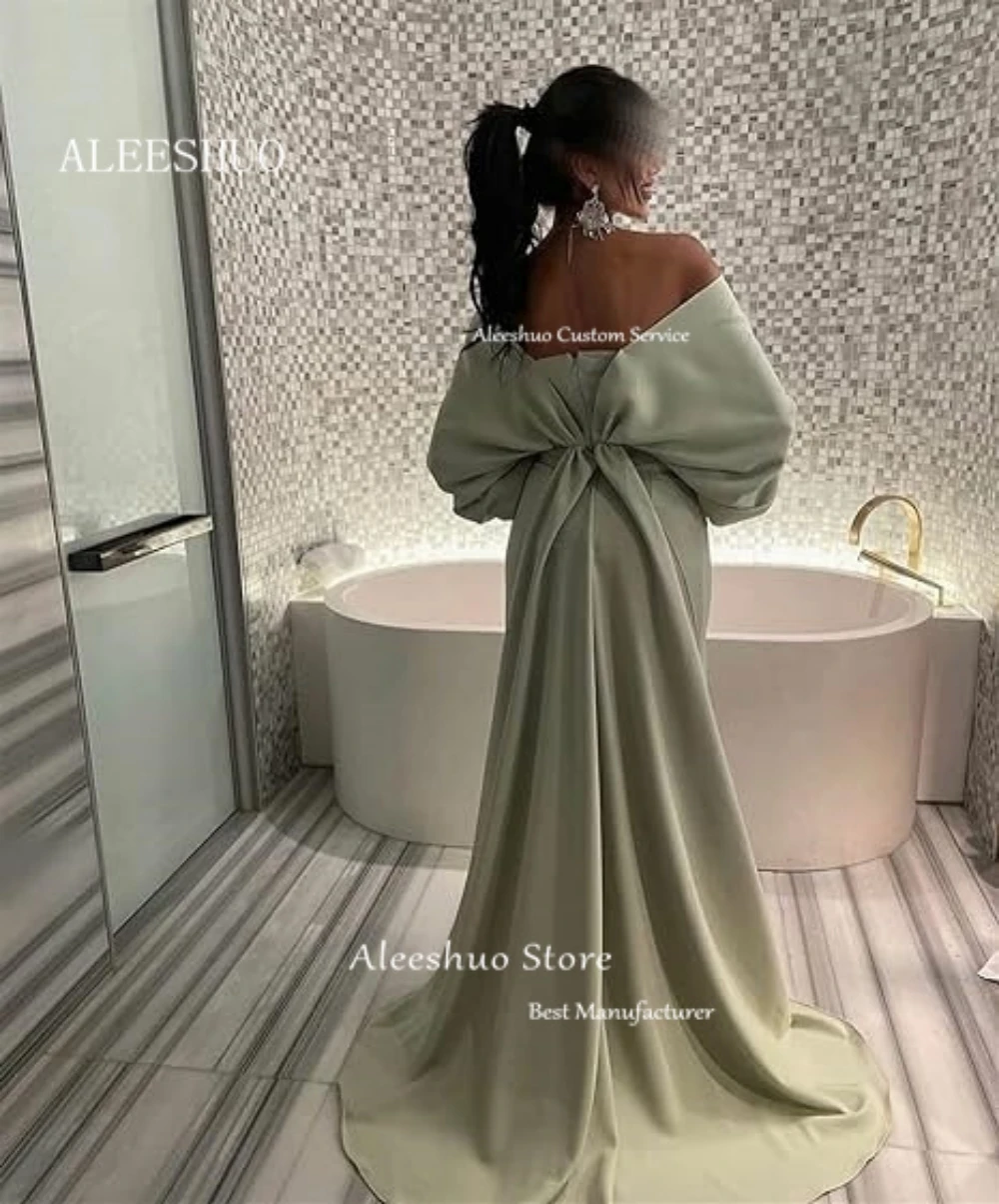 Рисунок 2 - Женское вечернее платье с V-образным вырезом