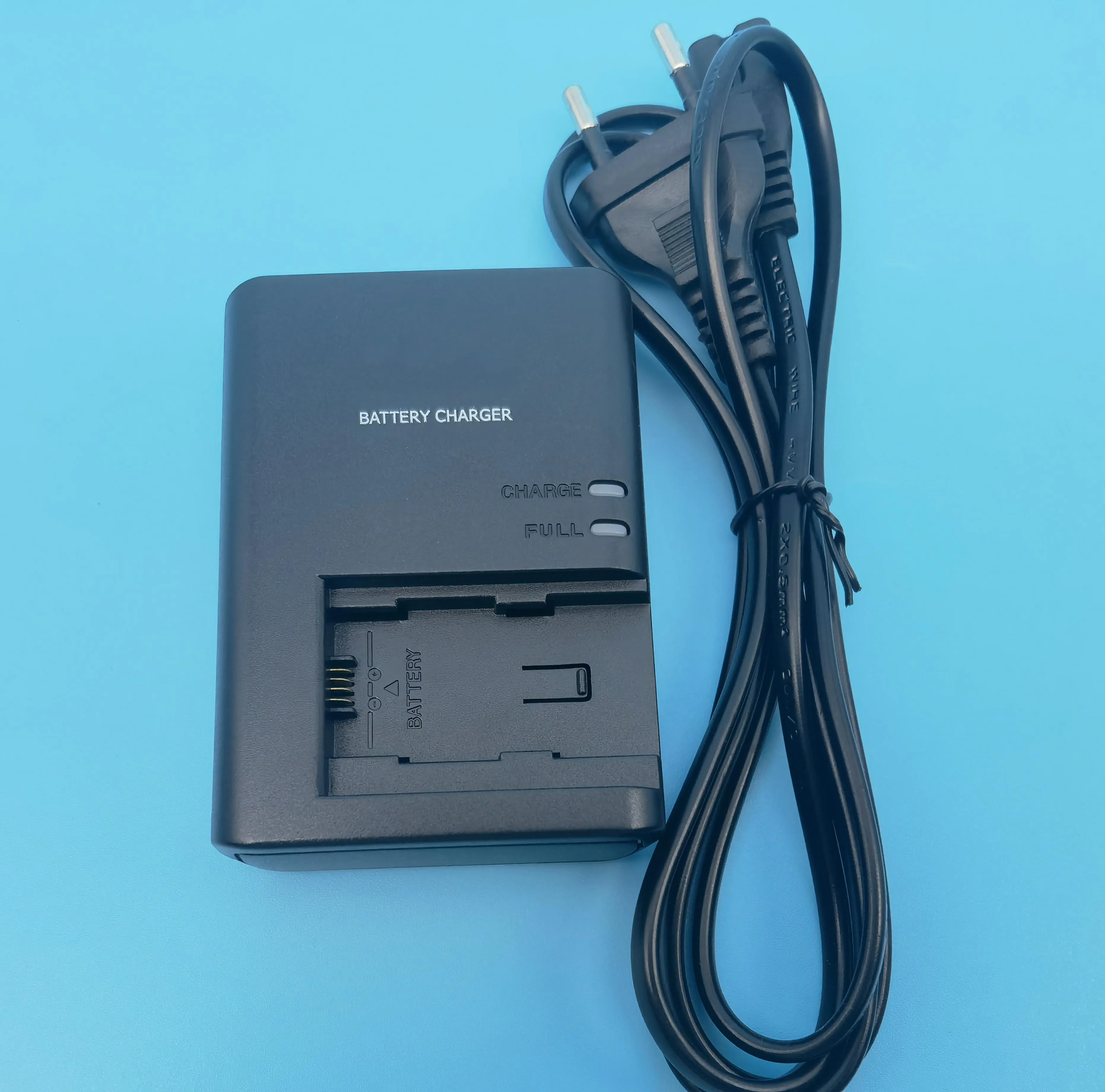 Зарядное устройство для Canon HFM50 HFR30 R32 R36 R38 R300 R306 ...