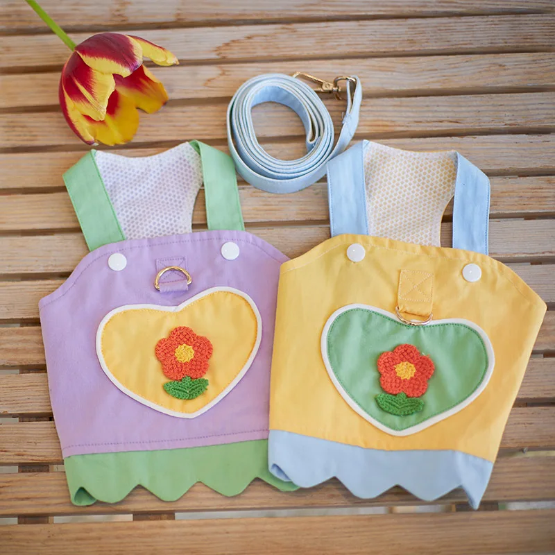 Платье для собак летняя тонкая нагрудная жилетка с веревкой милая Цветочная