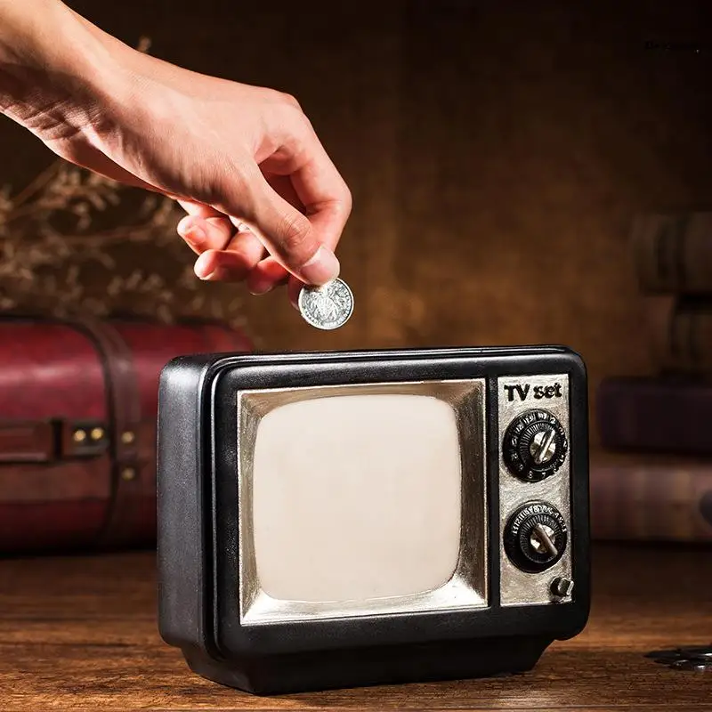 Antique Piggy Bank Creative Retro Fashion Nostalgic Decoration Resin Crafts Living Room Manufacturer
