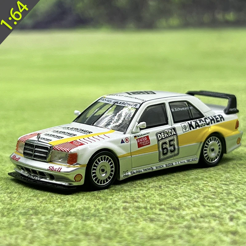

MINI GT 1:64 190E 2,5-16 Evolution II #65 LHD литая модель автомобиля