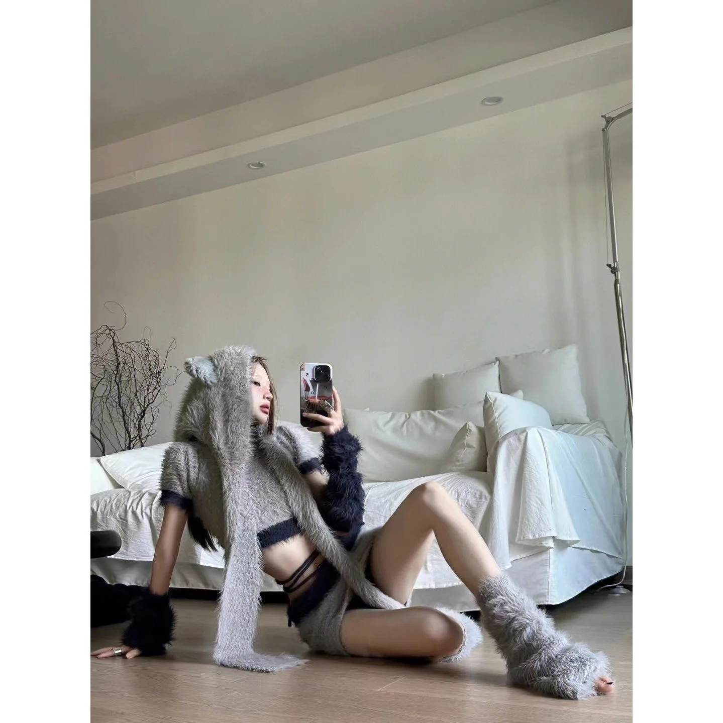 Женский трикотажный комплект из двух предметов серая модная юбка с капюшоном и