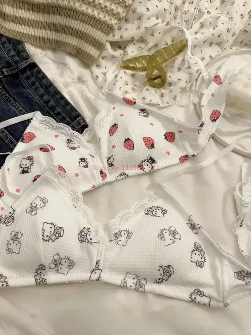 Женское нижнее белье с чашками и милым мультяшным бюстгальтером Y2k эстетичное