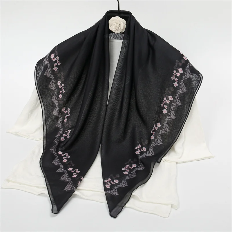 Новый женский шарф бандана повязка на голову с цветами винтажный роскошный