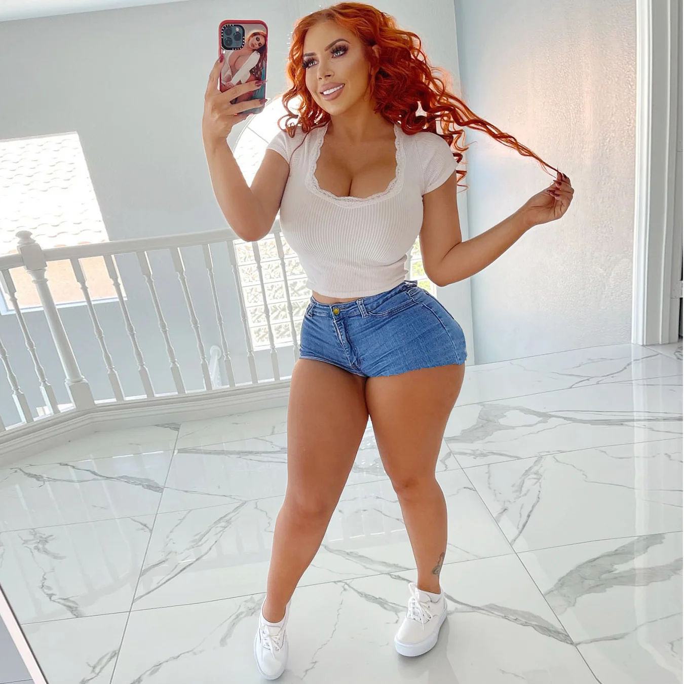 

Summer jeans vintage High Waist Casual Denim Shorts Women 2022 Streetwear Solid jeans high waist back hole denim shorts women