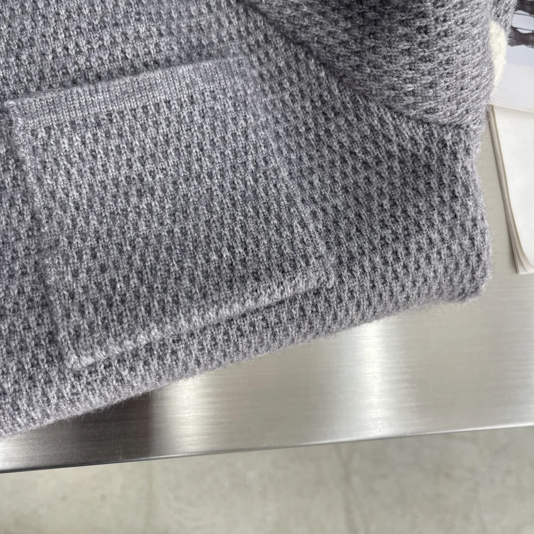 Рисунок 5 - TTB Съемная молния с капюшоном