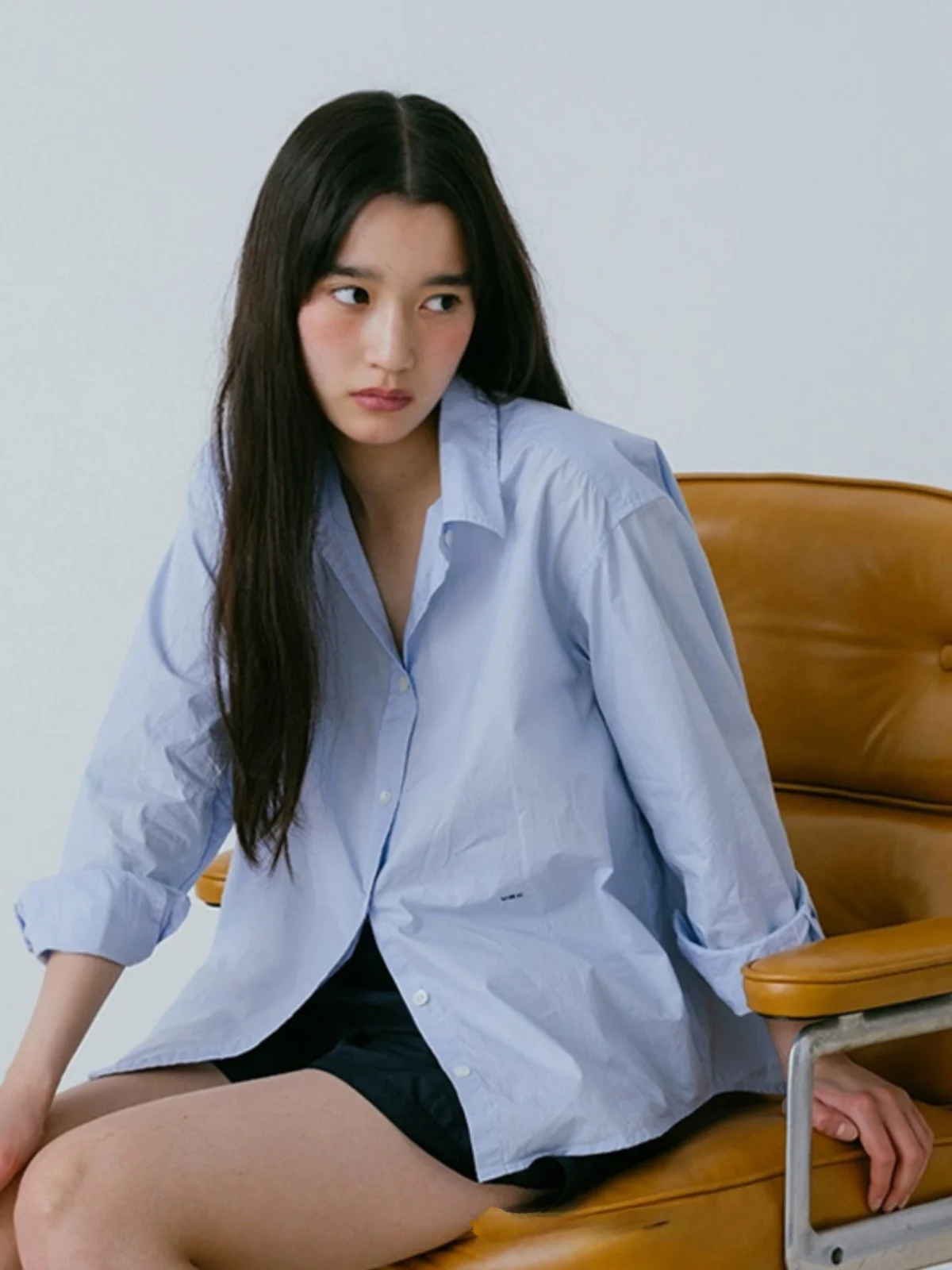 Блузка Urbanic30 Женская с длинным рукавом простая рубашка отложным воротником и