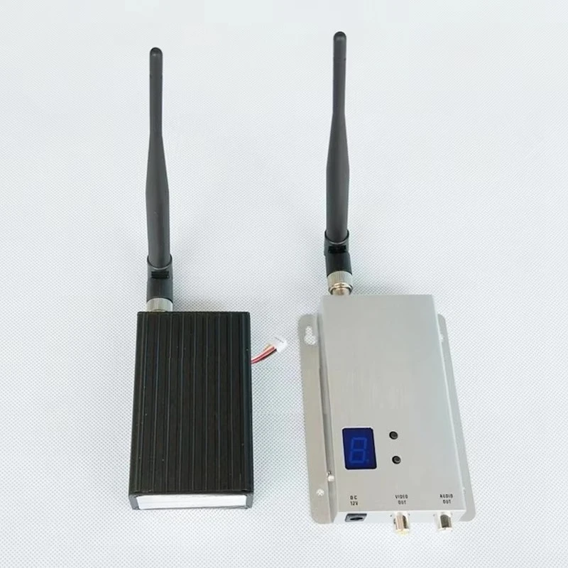 Фото Беспроводной передатчик-приемник для передачи изображения 1.2G 10W, улучшенная версия, и беспроводной видеопередатчик 8W с пультом ДУ №2
