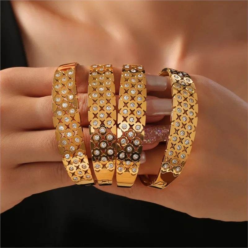 Женский браслет из нержавеющей стали Liora