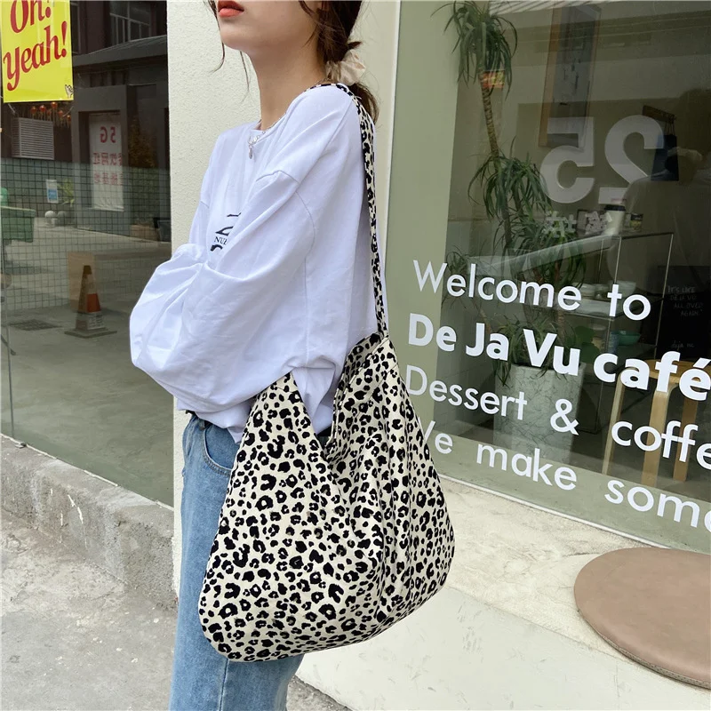 

Small Leopard Pattern Messenger Bag for Women Large Capacity Ladies Shoulder Shopping Bags Vintage Design Casual Tote Handbags