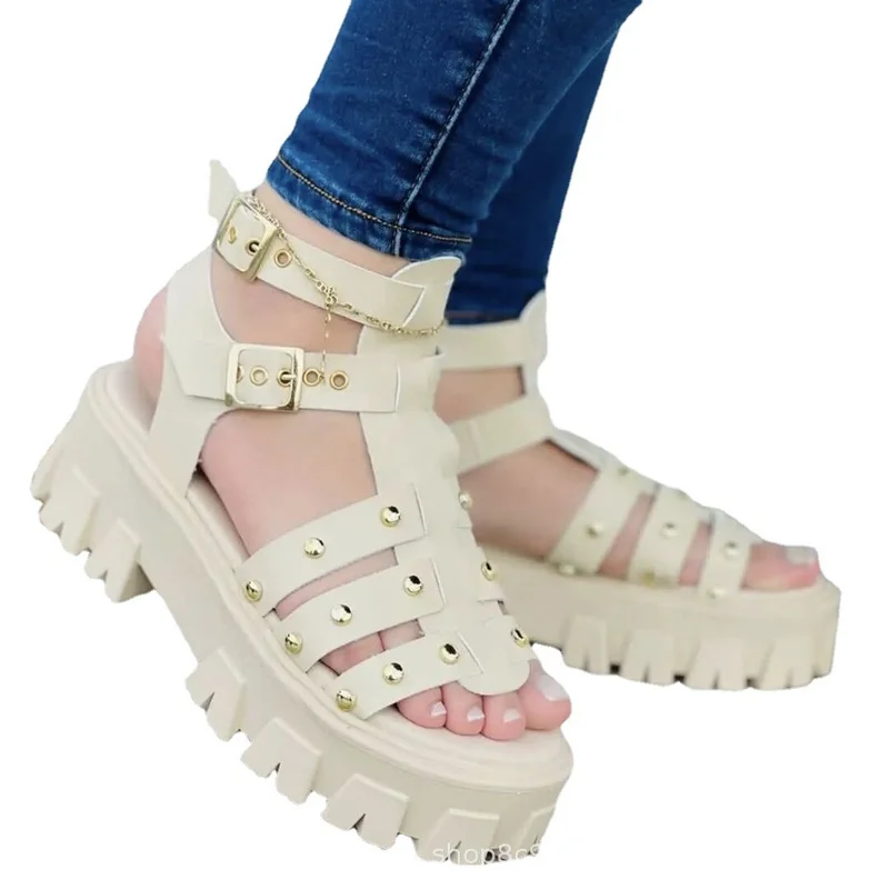 

Women Sports Sandals Ins Hot Sale Summer Rivet Female Sandals Women's Casual Shoes Designer Sandals Thick Women Shoes Big 43