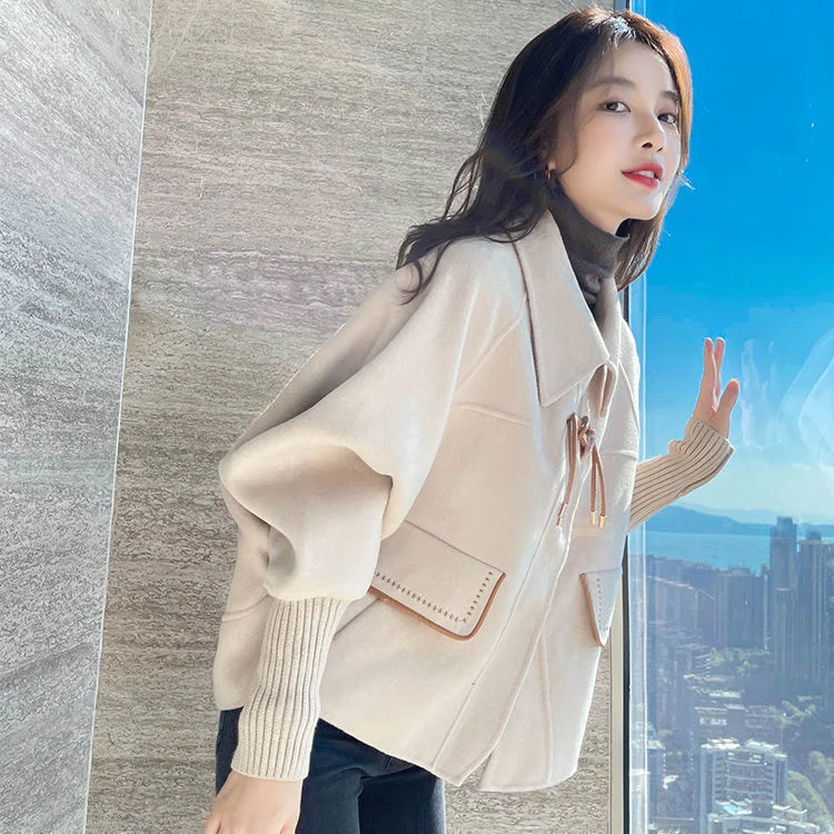 

2022 Autumn Winter Short Cut Women Wool Fabric Coat on Sale -H060