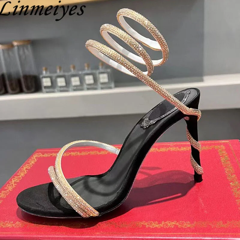 

Женские летние сандалии-гладиаторы на шпильке