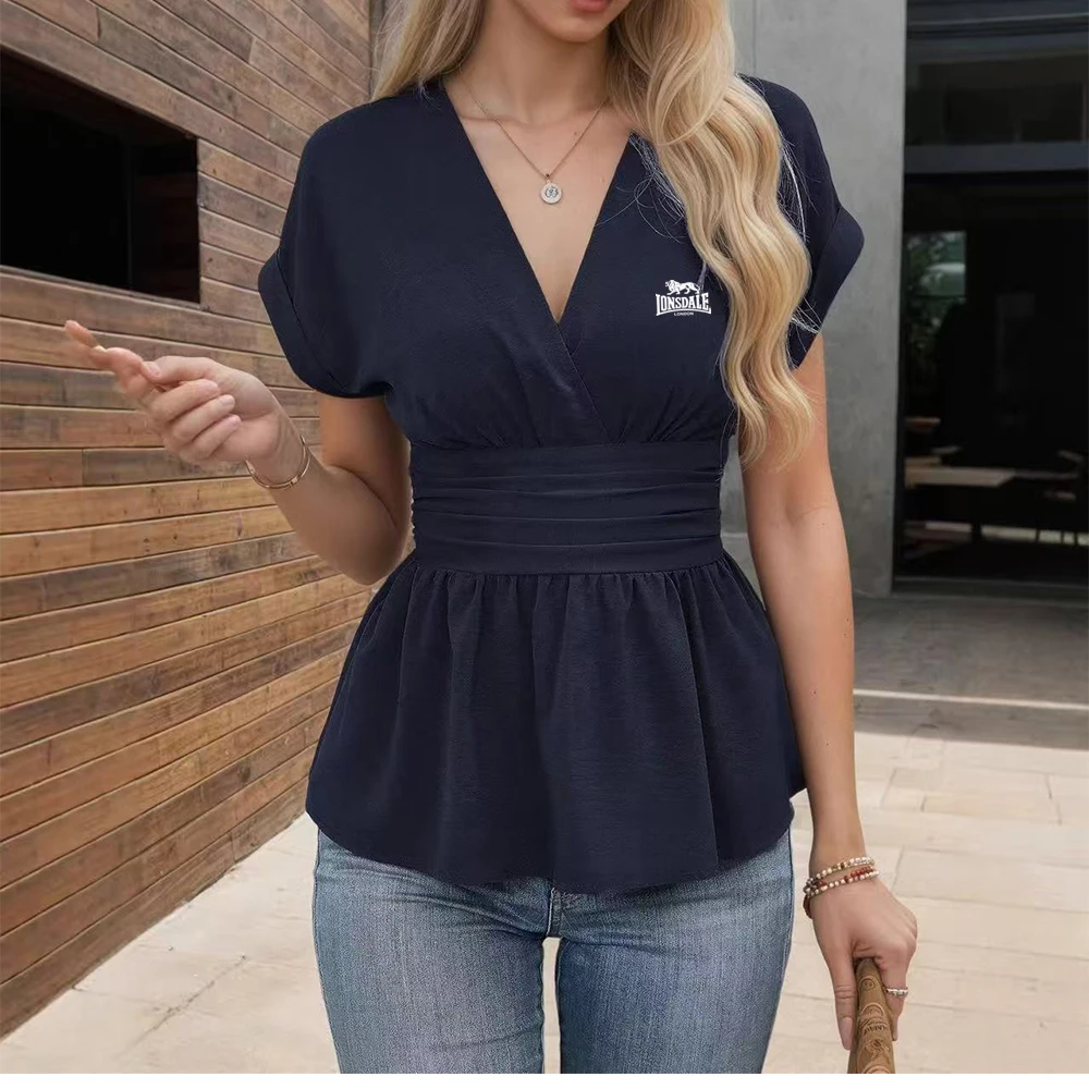 Фото Французская модная универсальная рубашка LONSDALE, мужская и женская, с короткими рукавами, V-образным вырезом, приталенная, с рукавами реглан, жатая футболка-юбка №1