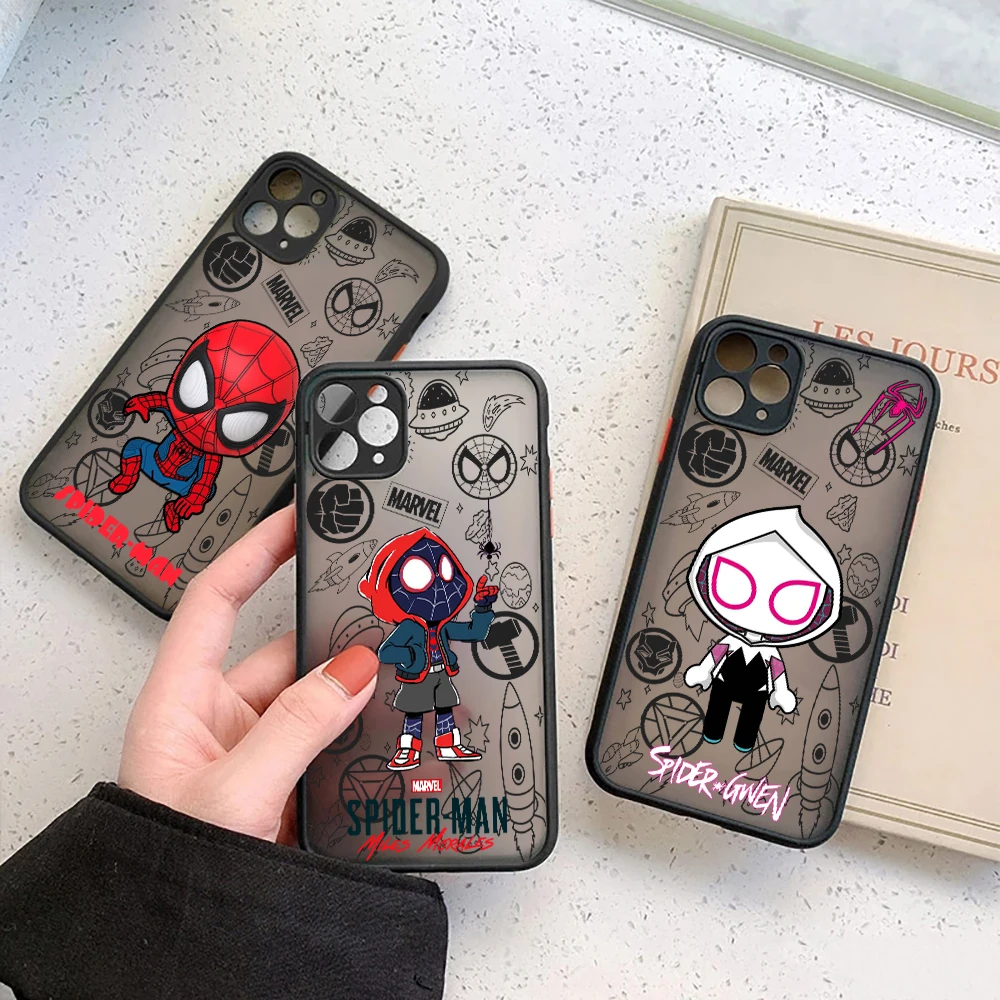 Фото Чехол SPIDERMAN Miles Morales для iPhone 17E 17 16 16E 15 14 13 12 11 Pro Max 17 Air 7 8 Plus X XS, защитный чехол Spider Gwen Marvel №1