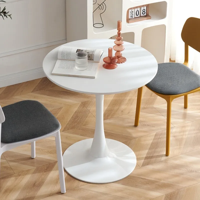 MOMO Nordic Tulip Table Family Round Table Ins Celebrity Coffee Tea Shop Balcony Bedroom Modern Simple Tulip Dining Table