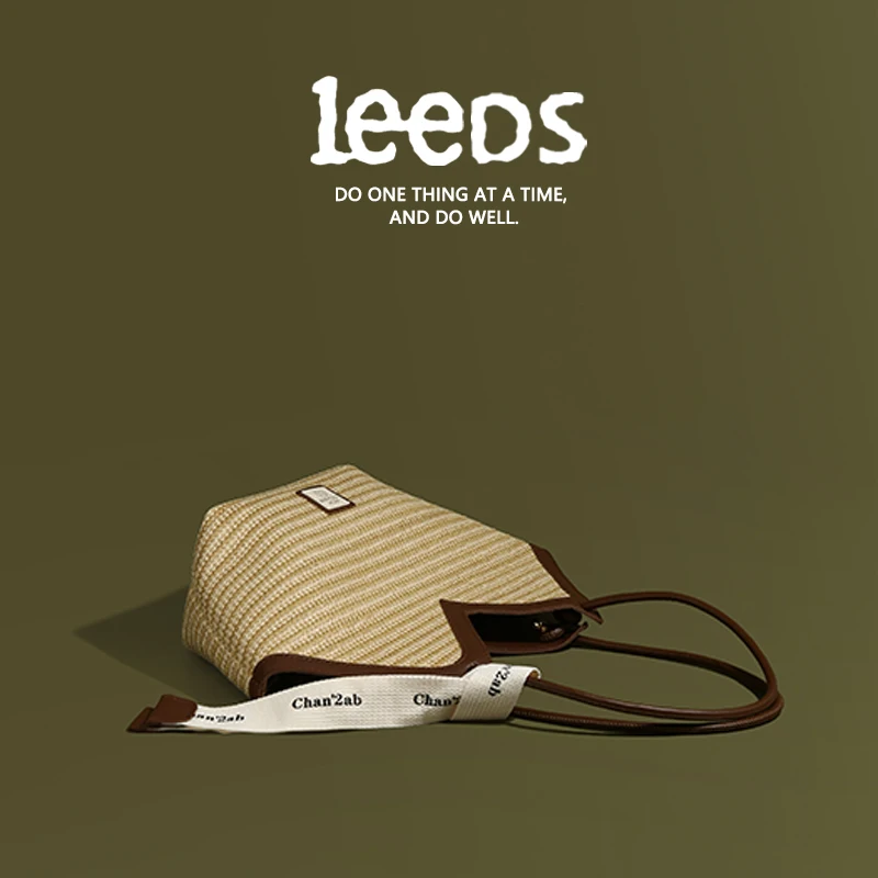 

LEEDS Woven Bag Women's Leisure Versatile Beach Vacation Commuter Tote Bag