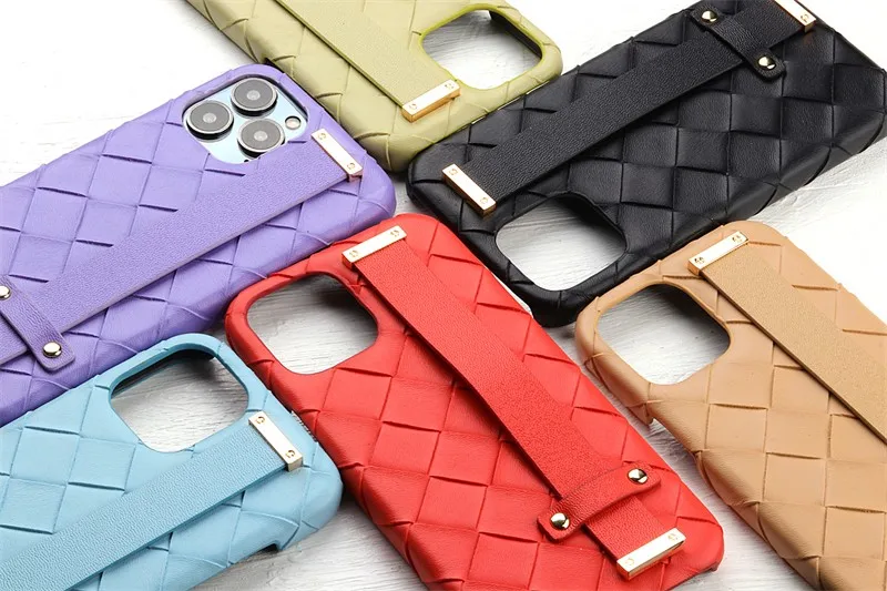 

Luxury Business 3d Wrist Strap Weaving Pattern Leather Female Phone Cover Case For Iphone 14 13 12 11 Pro Max Hard Coque Fundas