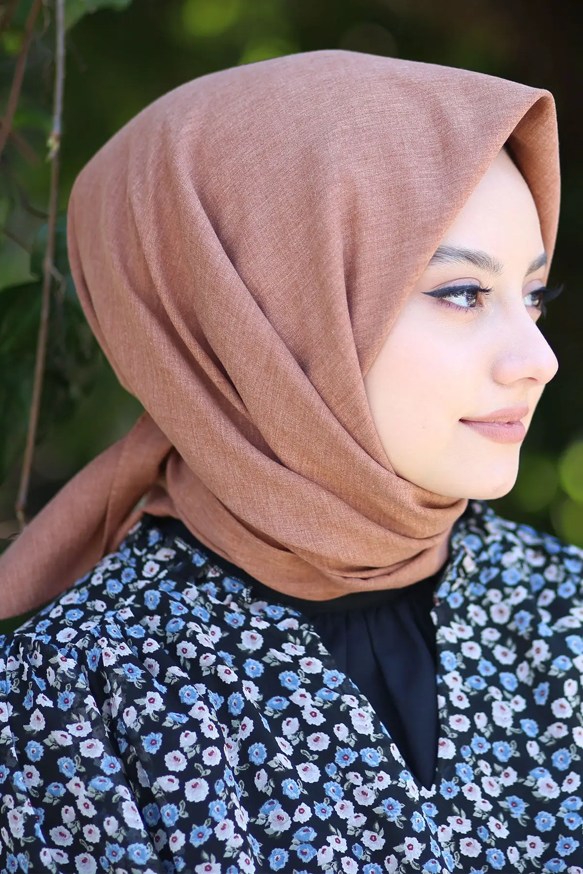 

Women Tan Cotton Cotton Scarf Women 2021 Fashion Hijab