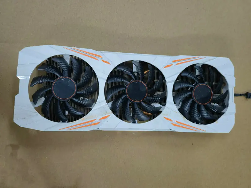 

Оригинальный кулер для видеокарты Gigabyte GTX1080ti