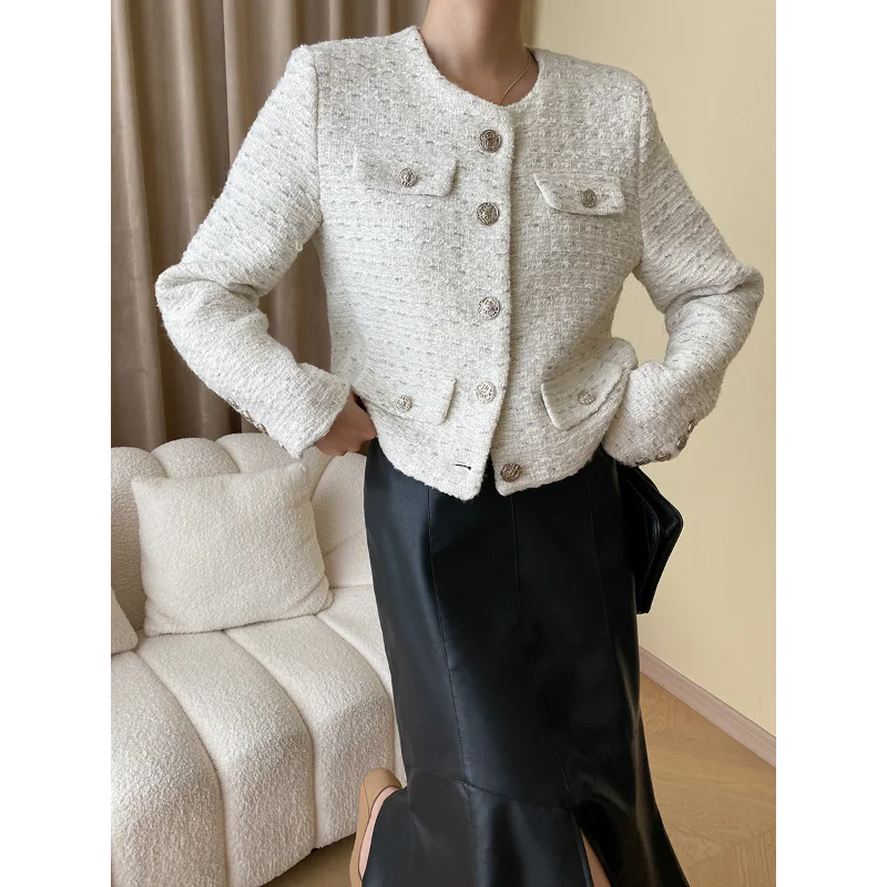 Рисунок 5 - Женская твидовая куртка