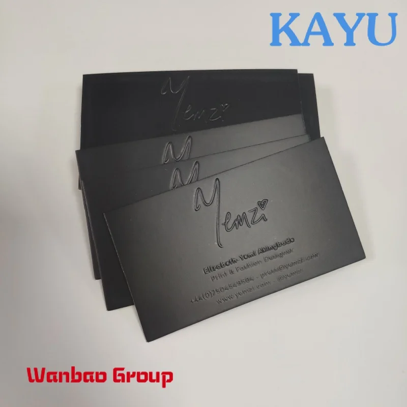 Рисунок 2 - Визитная карточка с тиснением/тиснением