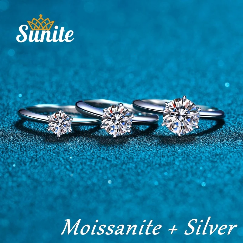 

Женское позолоченное кольцо с муассанитом 925-карат