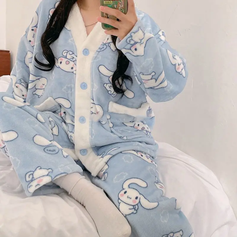 

Cinnamoroll New V-neck Pajamas Women's Winter Flannel Homewear Nightwear Coral Fleece Cardigan Two-Piece Sleepwear Pajama Pants