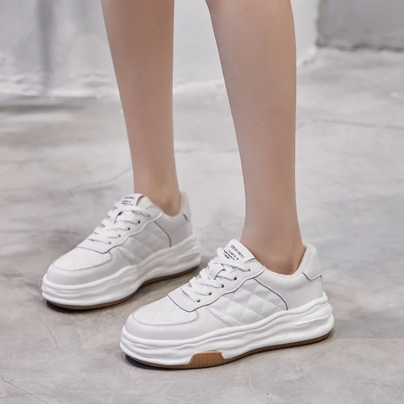 

Spring Autumn Flat Platform SneakersWomen Chunky Shoes Fashion Lace-up Comfortable Thick Bottom Casual Shoes for Women