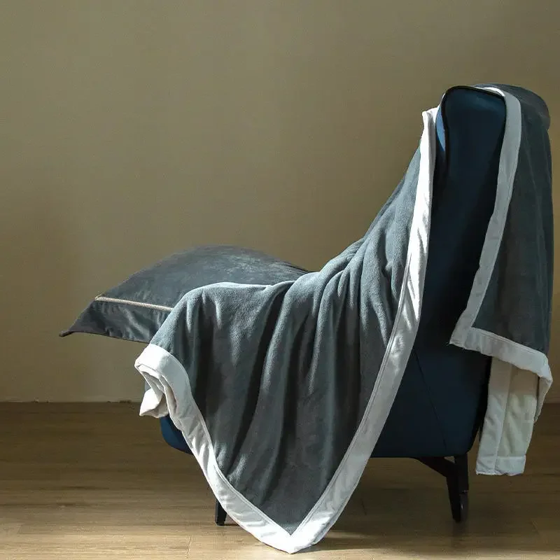 Утолщенное дуплексное фетровое бархатное одеяло без принта коралловое флисовое