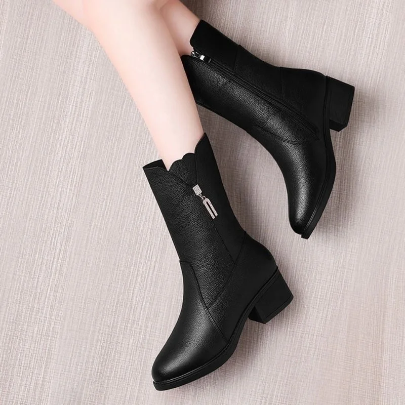 

True soft leather tube boots women's autumn and winter new velvet padded warm Martin boots with thick heels women's cotton boots
