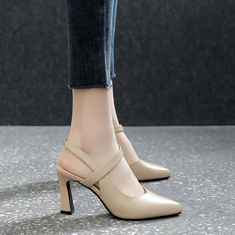 

Soft Leather Solid Color Sandals Women 2022 Summer New Style Thick Heels with Baotou Fashion High-heeled Women's Shoes