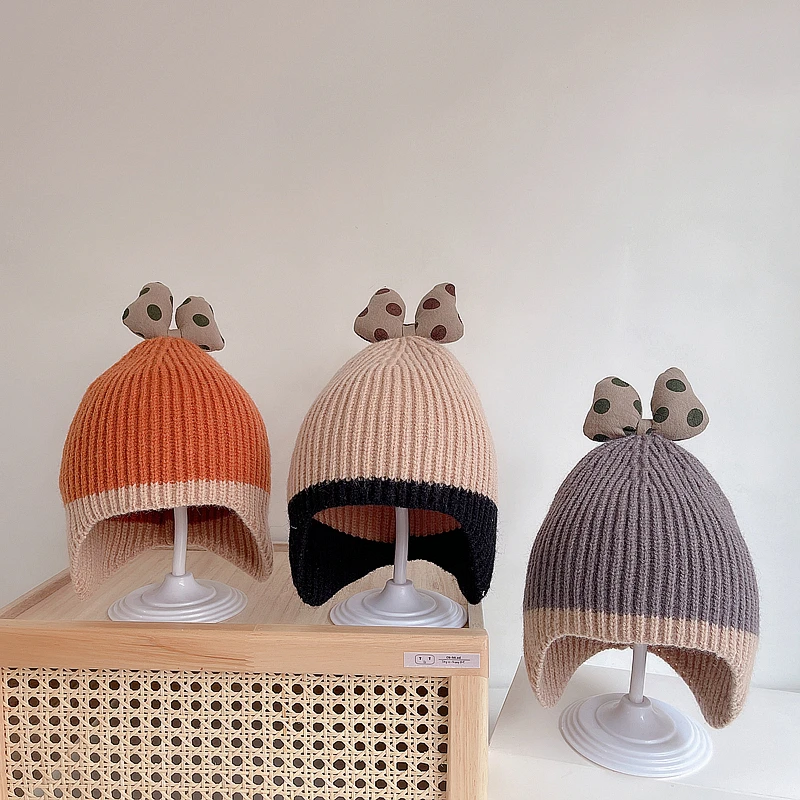 

Baby Knitted Hat Autumn And Winter Boys And Girls Soft Warm New Style Cute Cap With Bow Helmet Beanie With Earflaps Goras Bebe