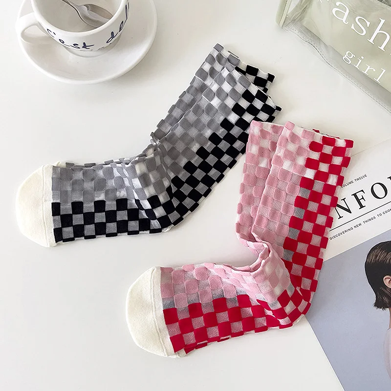 

Шелковые носки в клетку с кристаллами, уличная мода, летние тонкие длинные женские носки конфетных цветов в стиле хип-хоп для скейтборда, скейтборда