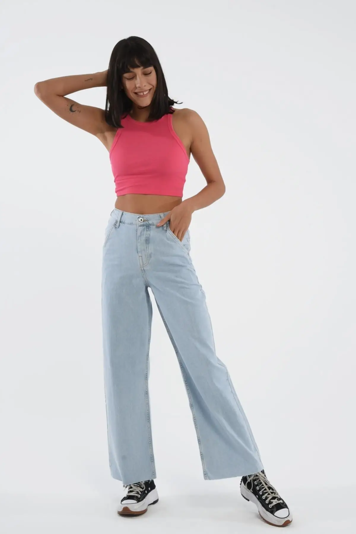 

Women's Jean Light Blue High Waist Buttoned fork Fit Straight Pant Jeans Buttons Zipper Ladies