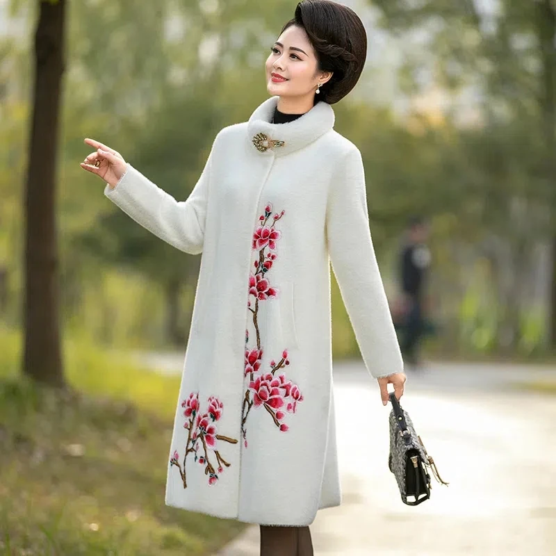 Mom Winter Women Imitation Mink Velvet Embroidered Coat Long Middle-aged Cashmere Woolen Coat Thick Top Overcoat