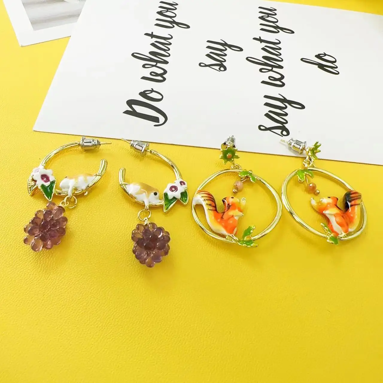 

Lovely Squirrel Animal Drop Earrings for Women Enamel Glaze Copper Jewelry Leaf Fruit Ear Studs серьги висячие серьги женские