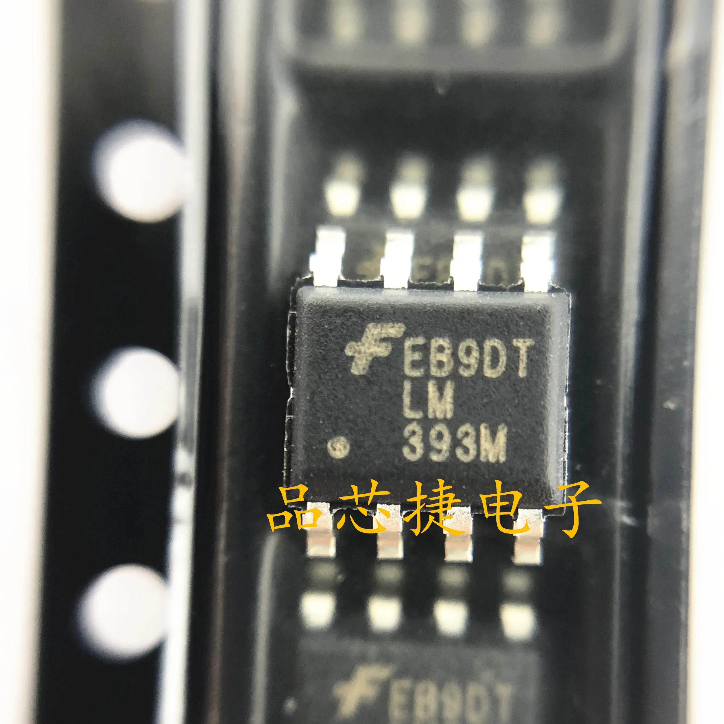 

10 шт. Оригинальный Новый Шелковый экран LM393MX LM393M SOP8 LM393 компаратор напряжения IC чип
