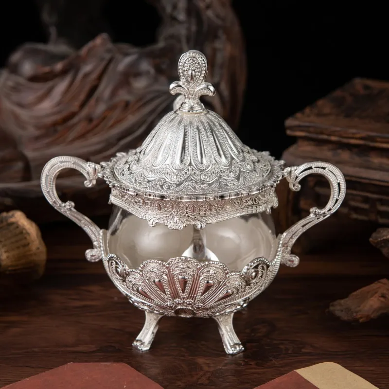 

Сахарница металлическая с крышкой