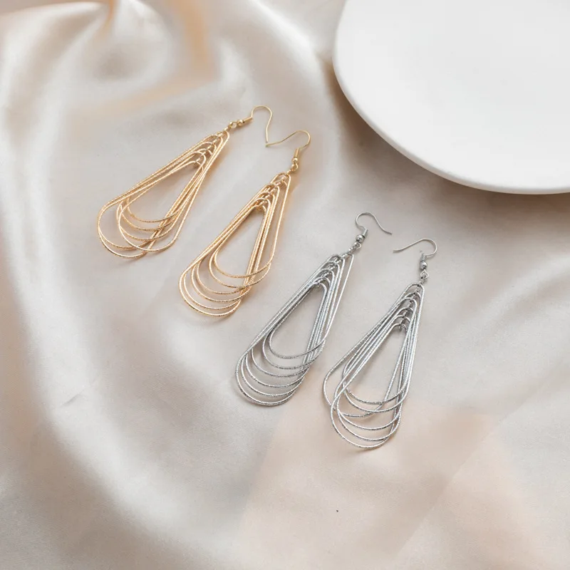 

Multilayer Hollow Drop Earrings Retro Exaggerated Geometric Pattern Earrings Simple Atmosphere Individual Earring Indian Jewelry