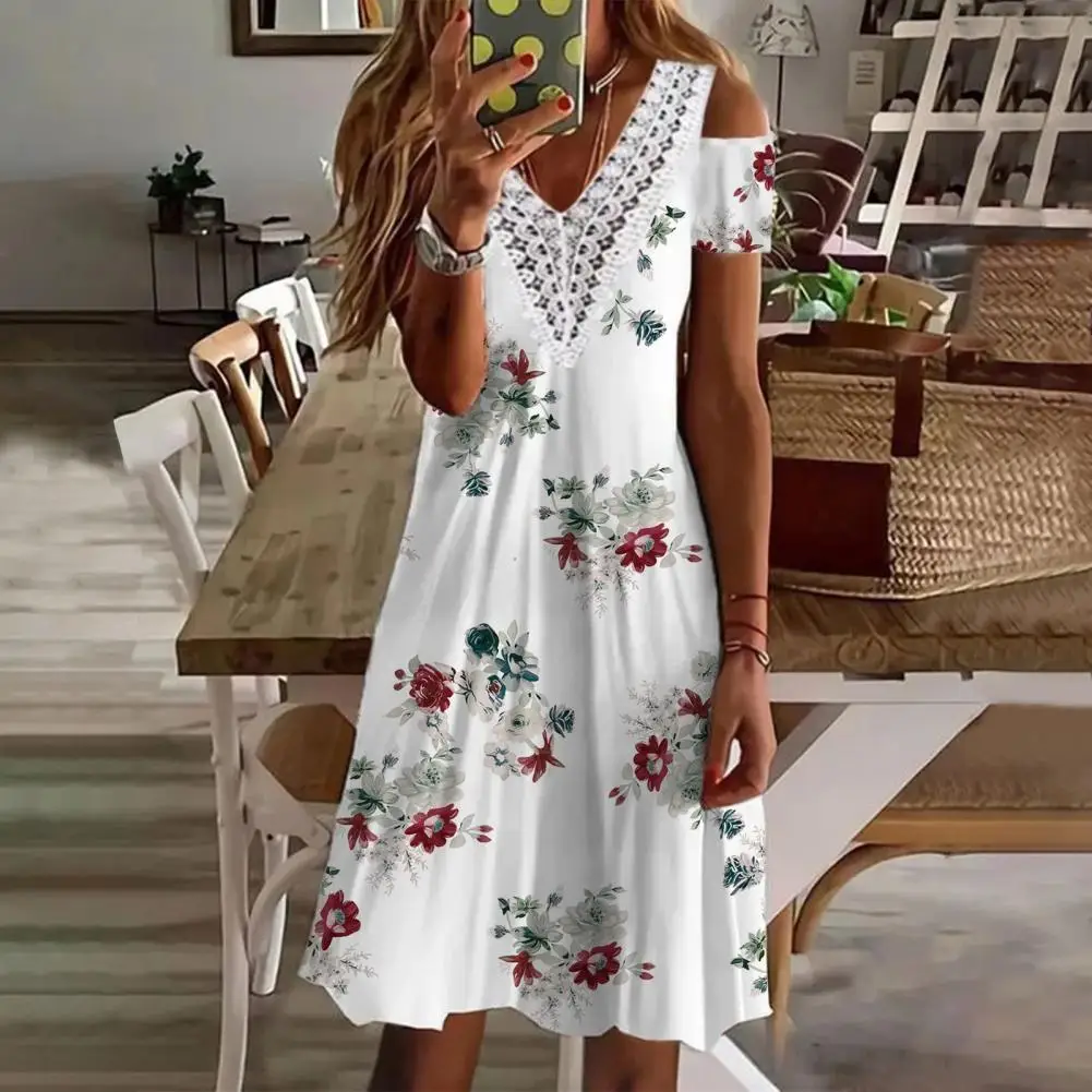 

Женское летнее платье Вечерние открытыми плечами, V-образным вырезом и цветочным принтом