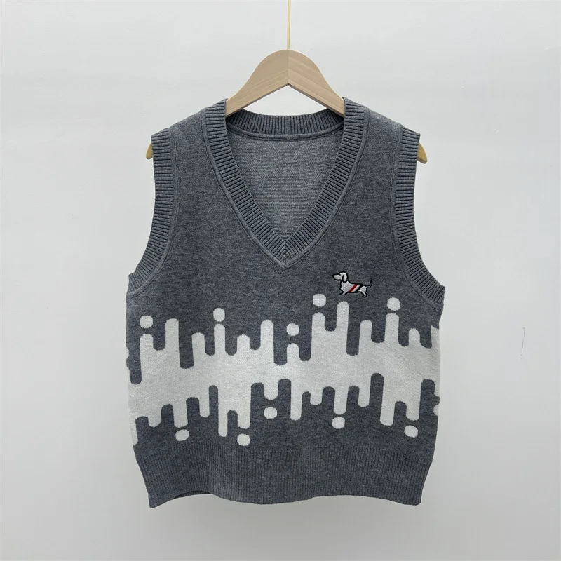 Весенне-осенний новый жилет с капюшоном в студенческом стиле v-образным вырезом и