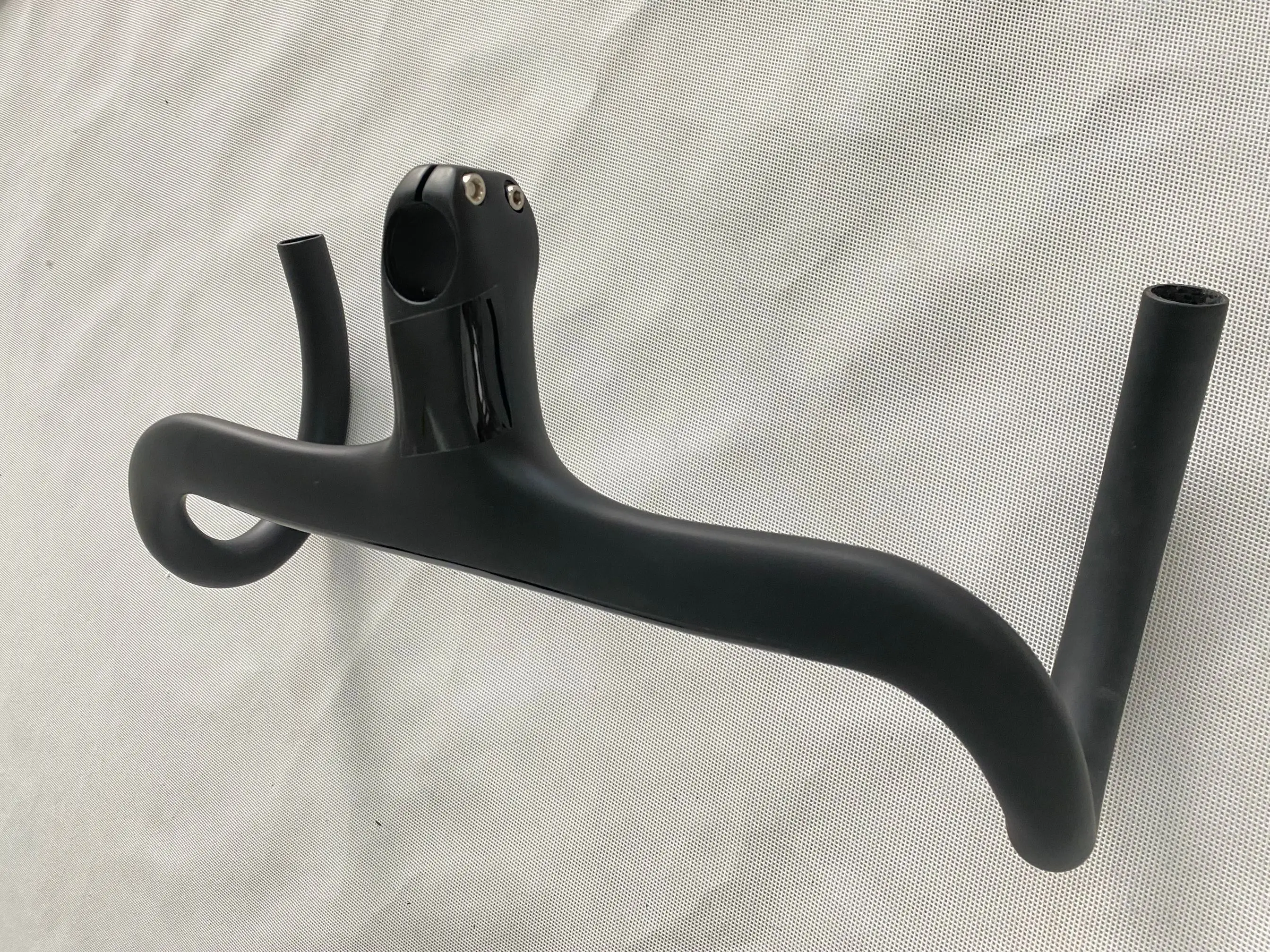 Совершенно новый гоночный шоссейный велосипед матовый UD полностью из