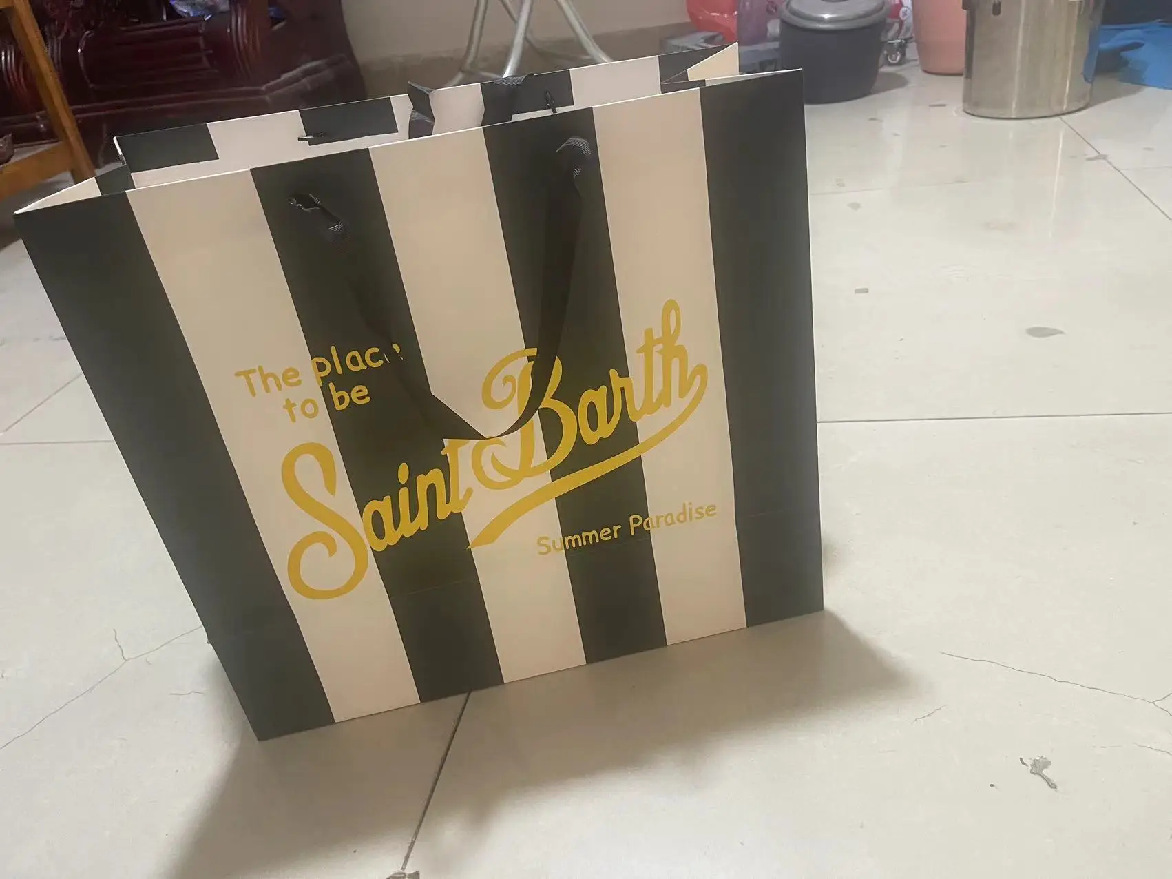 Новинка 2024 Женская вместительная кожаная сумка Saint Barthes в европейскую и