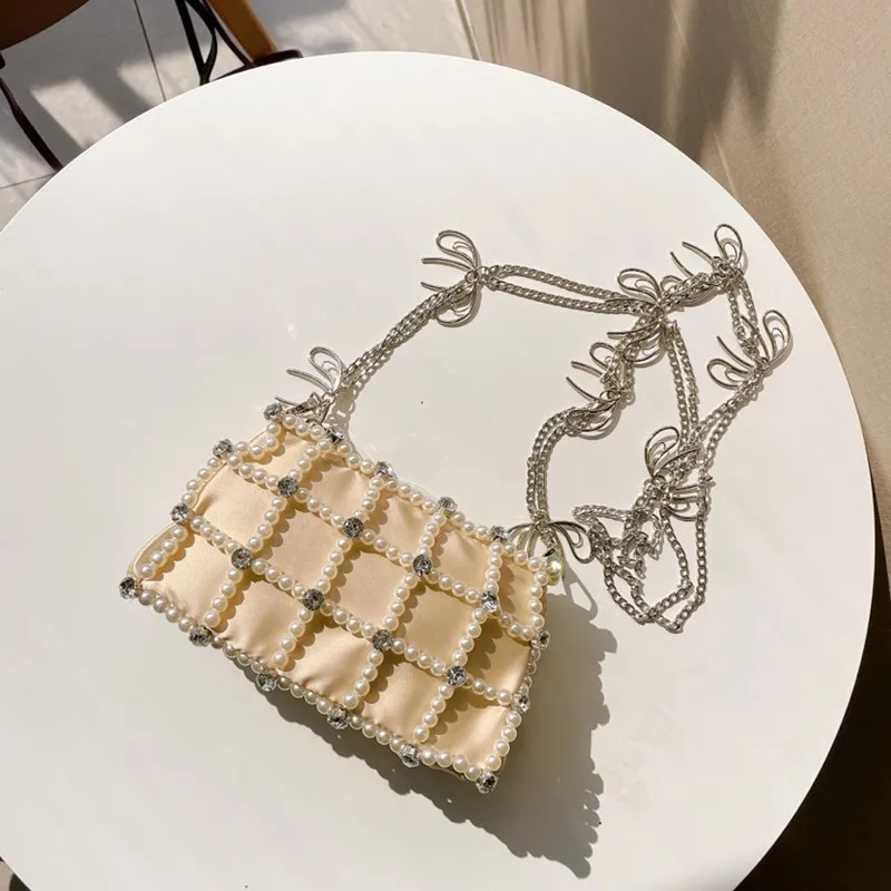 Bag women 2022 new Korean net red rhinestone pearl chain small square bag mobile phone fashion shoulder messenger |