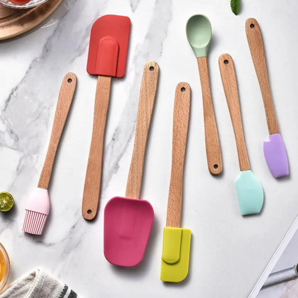 

1 Set Simple Bakery Tools Food Grade Colorful Bakeware Sets Smooth Edge Cake Utensils for Bakery Bakeware Sets