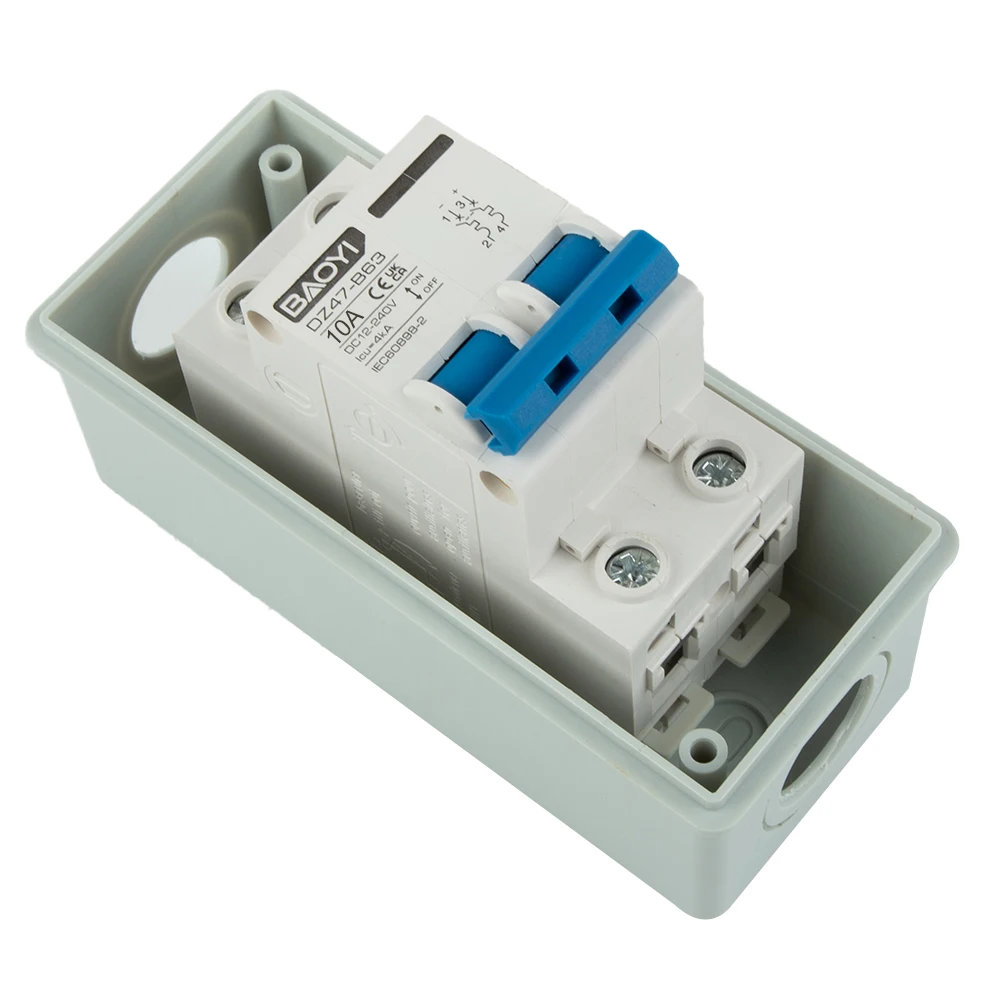 

Waterproof Circuit Breaker Solar Photovoltaic Battery PV Combiner Box DC Switch Miniature Circuit Breaker With Junction Box